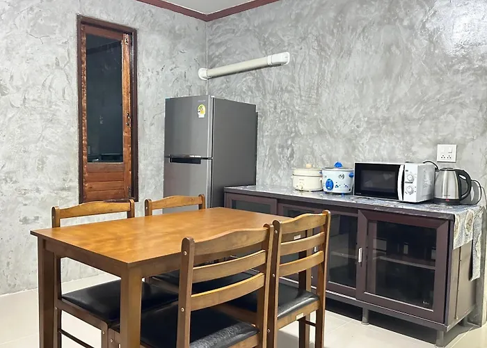 Baan Kong Kang At Lanta Old Town
